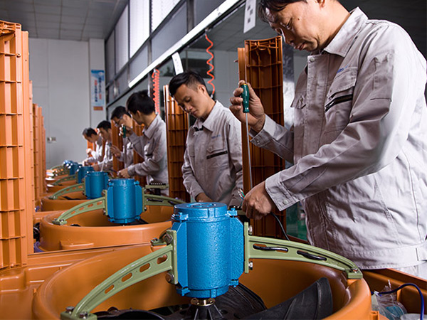 潤東方環保空調廠家生產車間