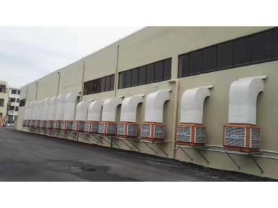 柬埔寨客戶在潤東方廠家訂購98臺環(huán)保空調(diào)冷風(fēng)機